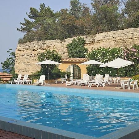 Summer Paradise Agnone Bagni Bagian luar foto